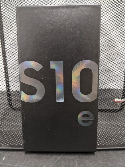 305226